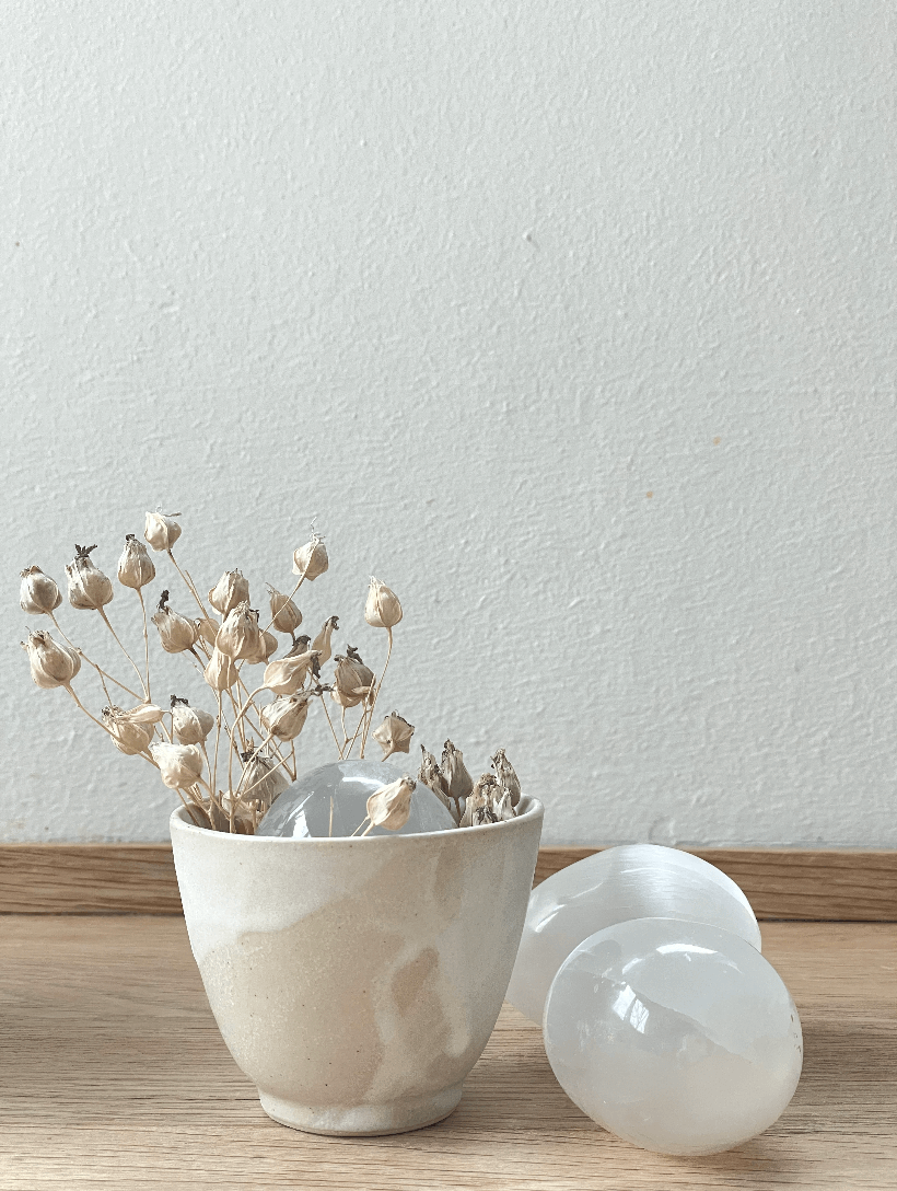 rebecca lina meditativ.png